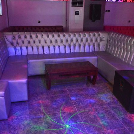 Yaoundé Nikita Hotel מראה חיצוני תמונה