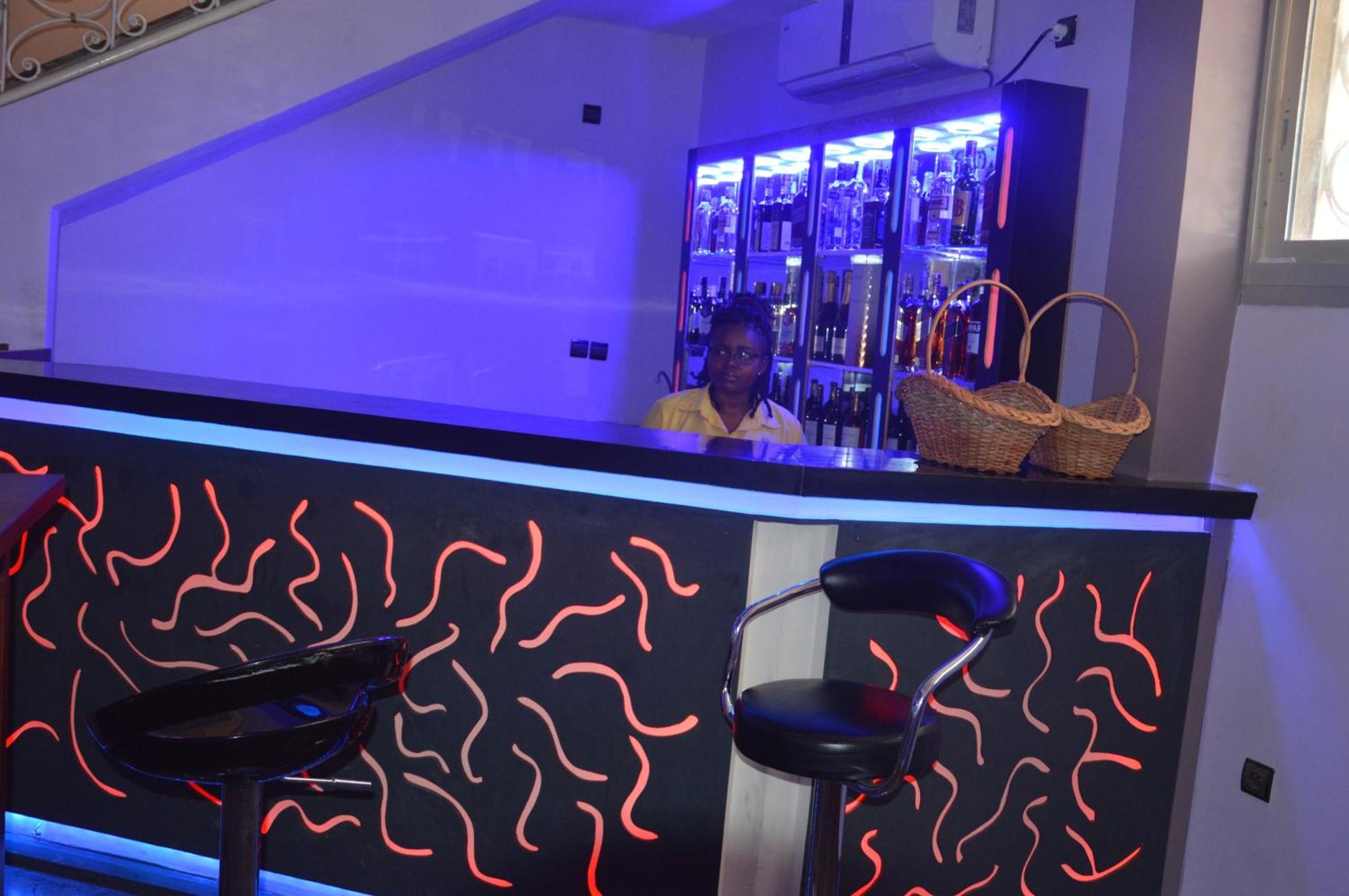 Yaoundé Nikita Hotel מראה חיצוני תמונה