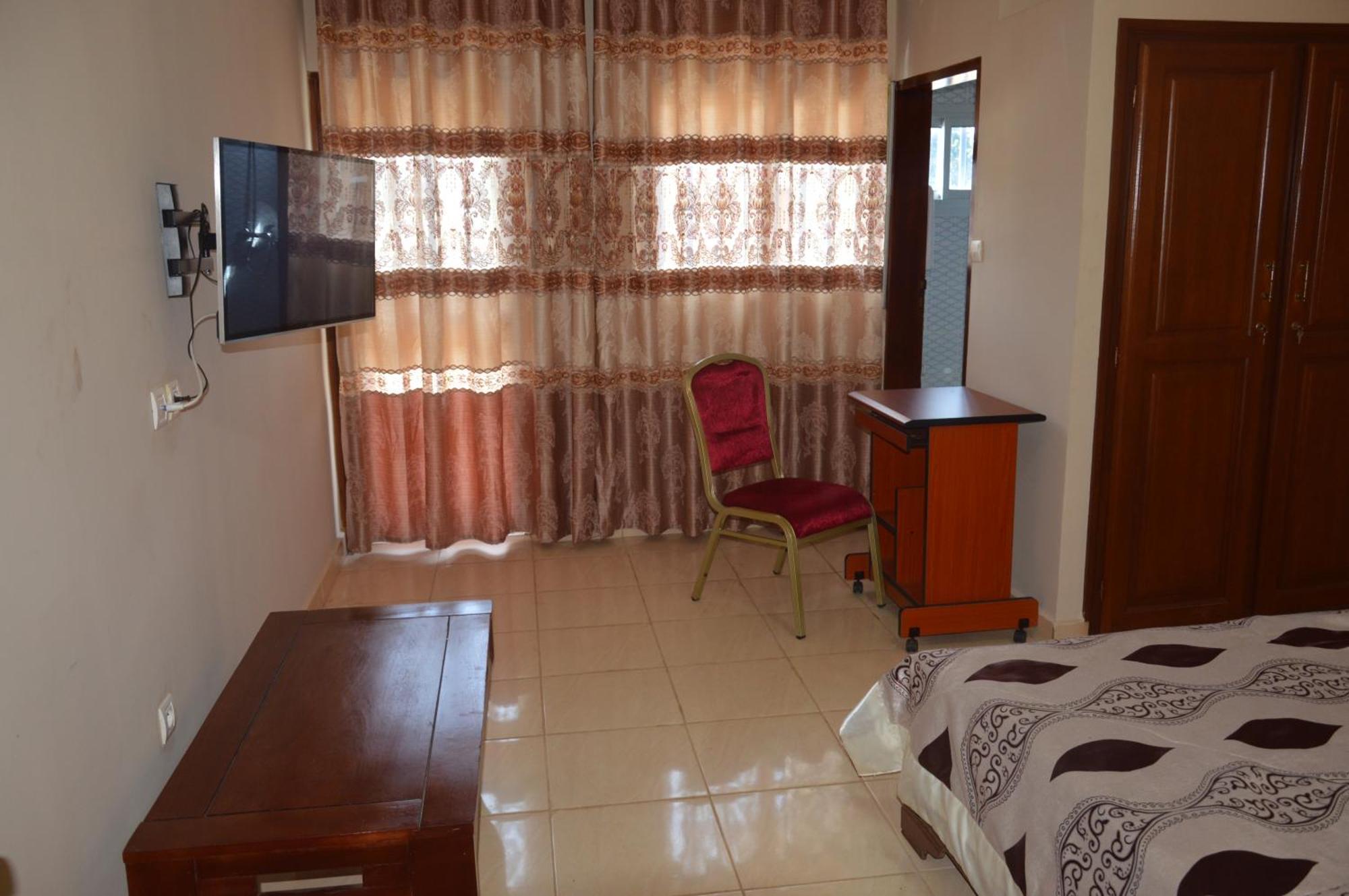 Yaoundé Nikita Hotel מראה חיצוני תמונה
