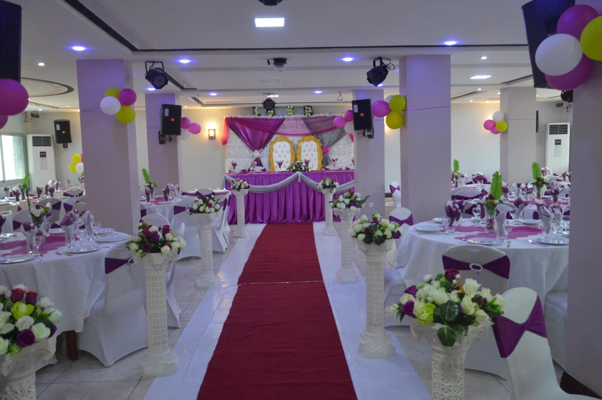 Yaoundé Nikita Hotel מראה חיצוני תמונה